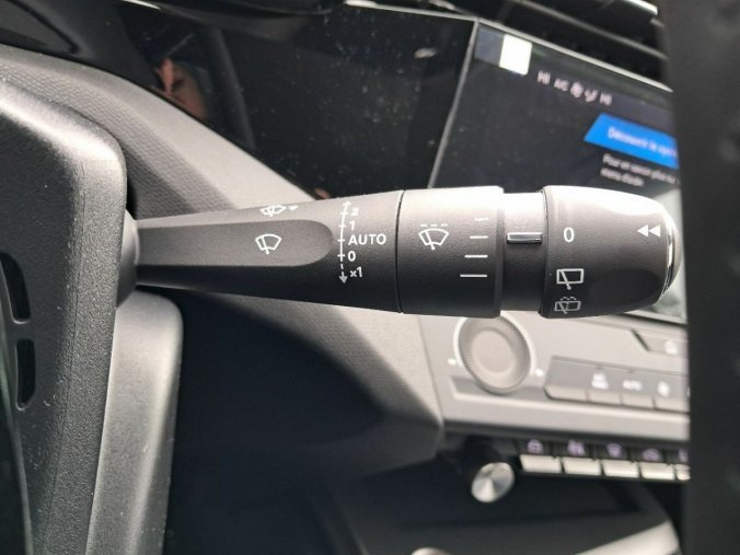 Peugeot 308, Peugeot 308 308 SW STYLE BlueHDi 130 S&amp, barva bílá