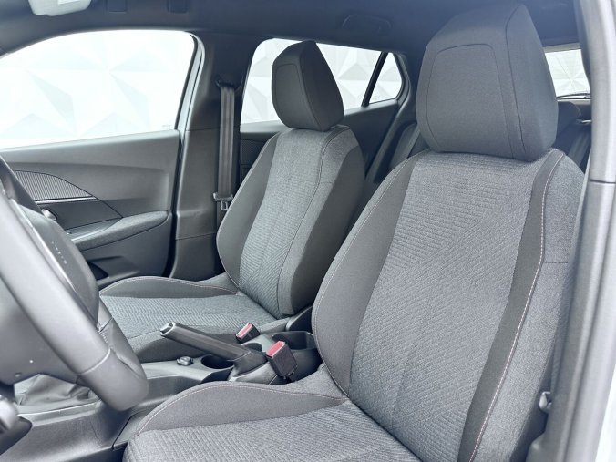 Peugeot 2008, Peugeot 2008 BUSINESS Turbo 100 MAN6, barva bílá
