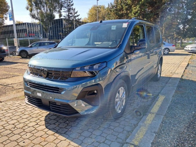 Peugeot Rifter, Peugeot Rifter LONG ALLURE BlueHDi 130 S&, barva modrá