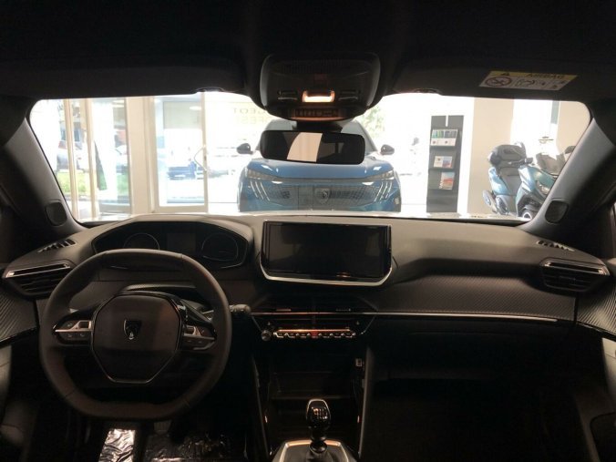 Peugeot 2008, Peugeot 2008 STYLE PureTech 100 S&S MAN6, barva bílá