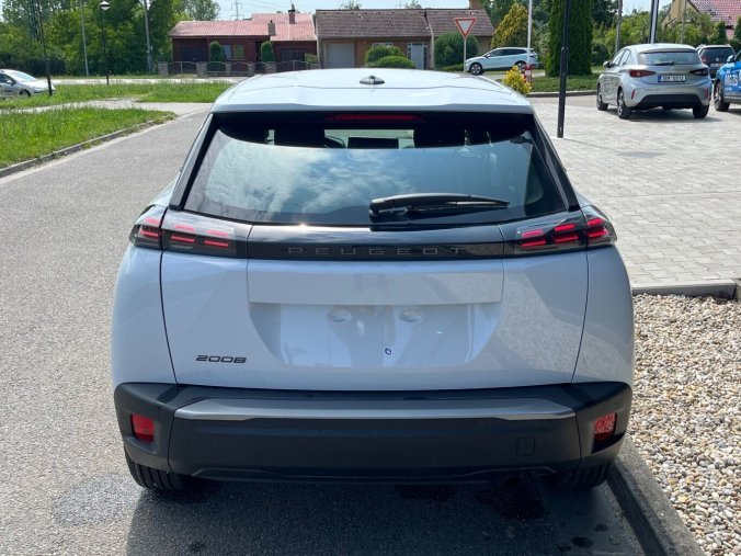 Peugeot 2008, Peugeot 2008 STYLE PureTech 100 S&S MAN6, barva bílá