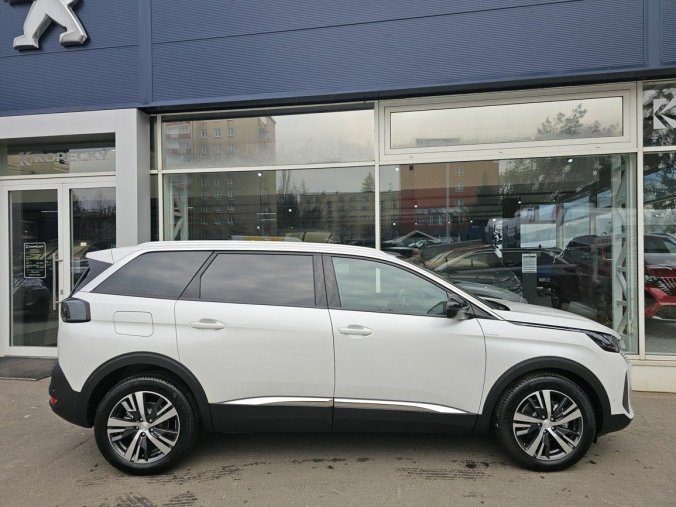 Peugeot 5008, Peugeot 5008 ALLURE PACK 1.5 BHDi 130K EAT8, barva bílá