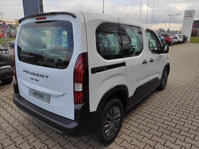 Peugeot Rifter, Peugeot Rifter ALLURE 1.2i 110k MAN6 BENZIN, barva bílá
