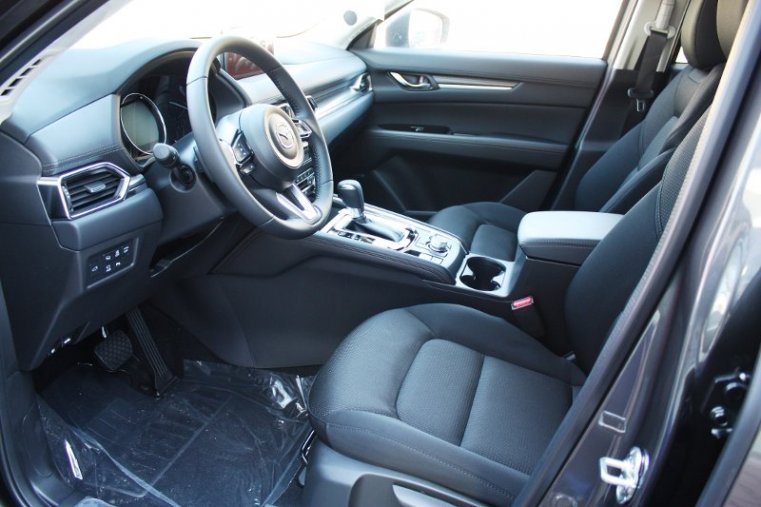 Mazda CX-5, SKYACTIV-G, barva šedá