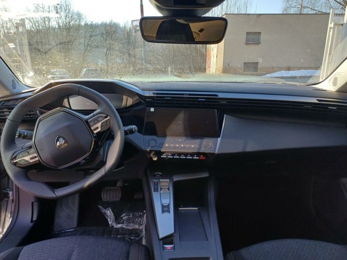 Peugeot 308, Peugeot 308 SW STYLE Hybrid 145 e-DCS6, barva šedá