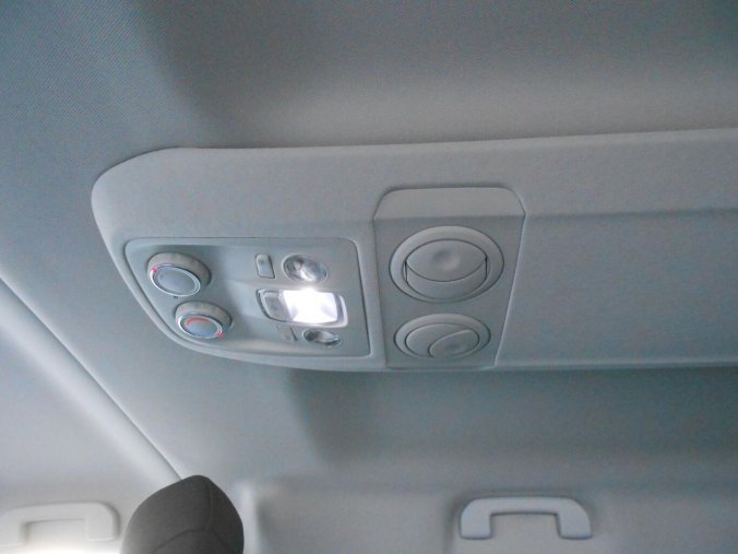 Peugeot Traveller, Peugeot Traveller Allure Standard 180 S&S EAT8, barva zelená