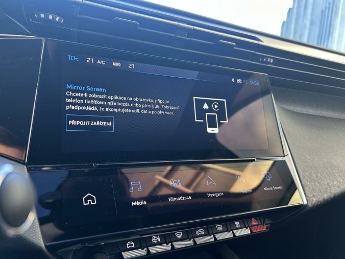 Peugeot 308, Peugeot 308 SW ALLURE Hybrid 145k e-DCS6, barva modrá