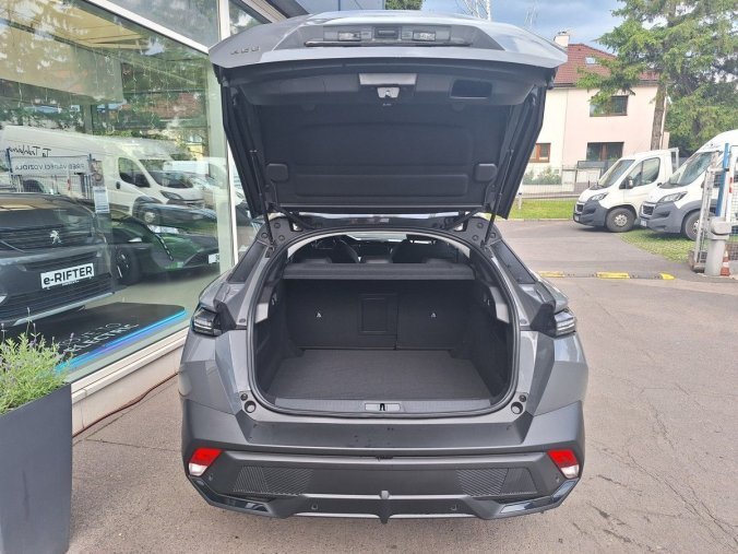 Peugeot 408, Peugeot 408 ALLURE Hybrid 145 e-DCS6, barva šedá