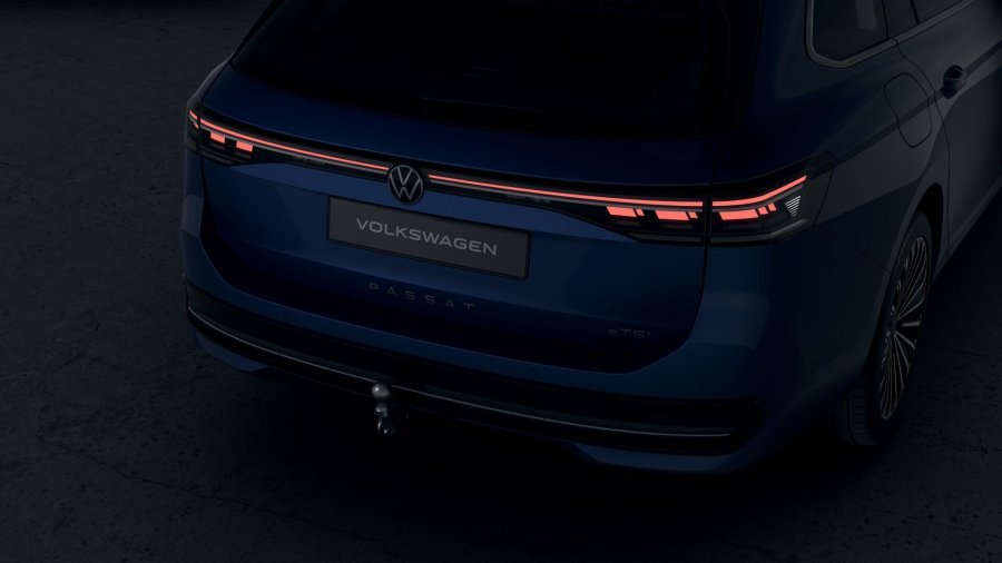 Volkswagen Passat, Passat Elegance 1,5 eTSI 110 kW mHEV, barva modrá