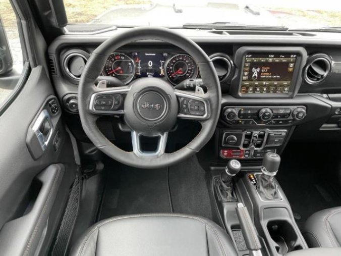 Jeep Wrangler, Unlimited Rubicon 392, barva šedá