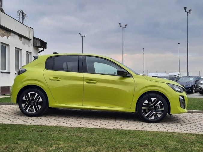 Peugeot 208, Peugeot 208 STYLE 1,2 TURBO 100k M6, barva žlutá