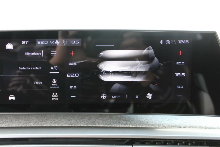Peugeot 5008, Peugeot 5008 ALLURE Hybrid 145k e-DCS6, barva modrá