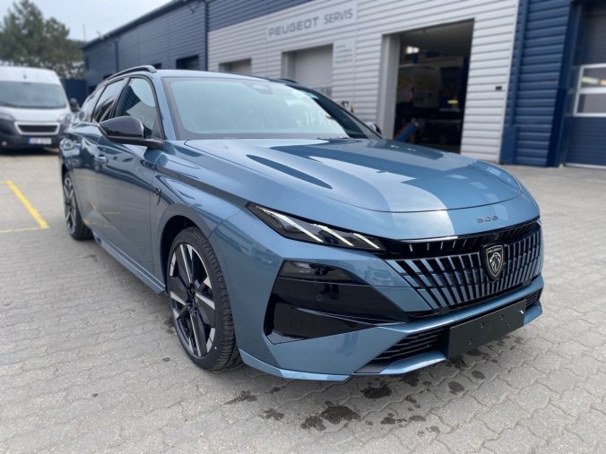 Peugeot 308, Peugeot 308 SW GT BlueHDi 130 EAT8 - TAŽNÉ - 3482, barva modrá