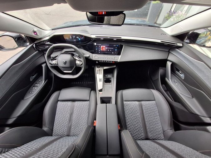 Peugeot 308, Peugeot 308 SW ALLURE 1.5 BHDi 130k EAT8, barva bílá