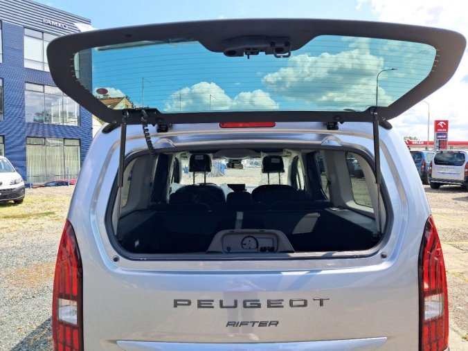 Peugeot Rifter, Peugeot Rifter LONG ALLURE BlueHDi 130 S&, barva šedá