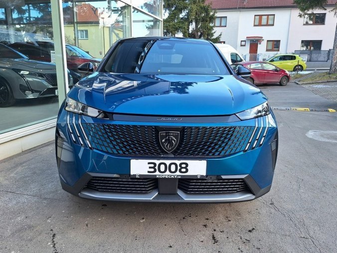 Peugeot 3008, Peugeot 3008 GT Hybrid 145 e-DCS6, barva modrá