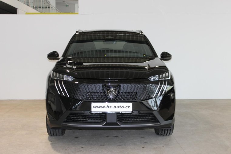 Peugeot 5008, Peugeot 5008 GT Hybrid 145 e-DCS6, barva černá
