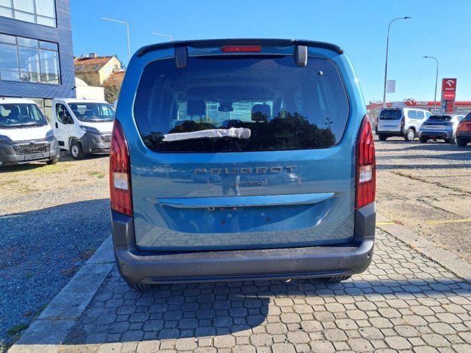 Peugeot Rifter, Peugeot Rifter LONG ALLURE BlueHDi 130 S&, barva modrá