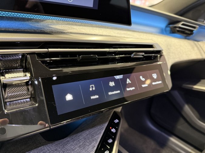 Peugeot 5008, Peugeot 5008 GT Hybrid 145k, Automat, barva šedá