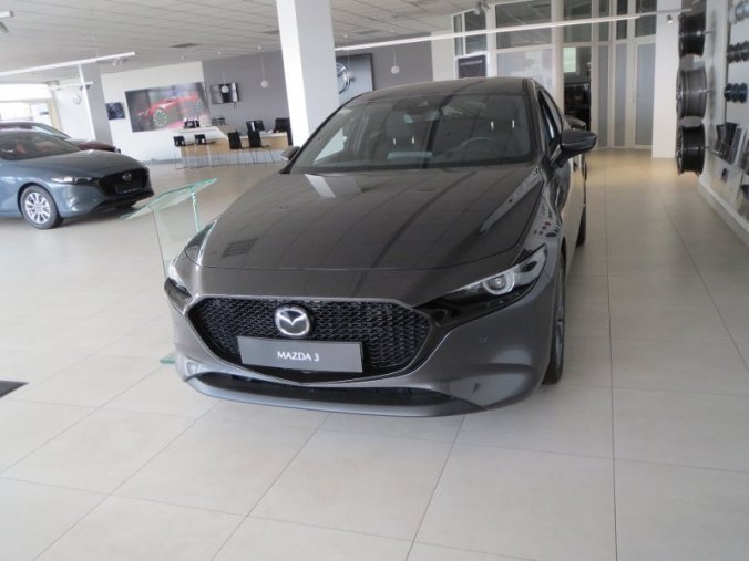Mazda 3, G122, barva šedá