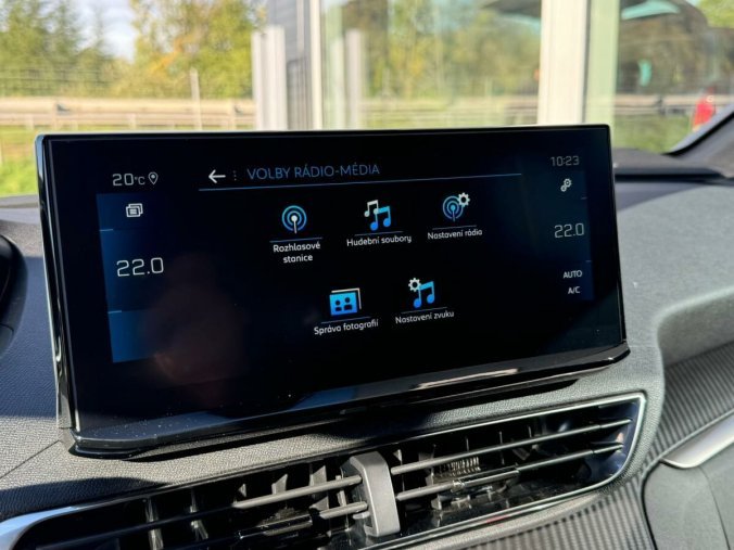 Peugeot 5008, Peugeot 5008 ALLURE PACK BlueHDi 130 EAT 8, barva šedá