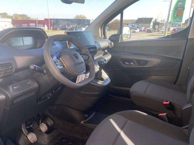 Peugeot Rifter, Peugeot Rifter LONG ACTIVE BlueHDi 100 S&S MAN6 s homologací N1, barva šedá