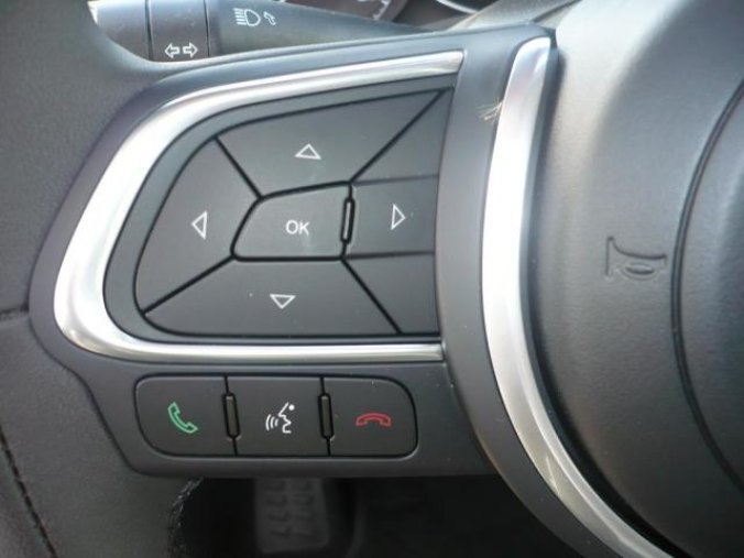 Fiat 500X, 1.0 Firefly 120k city cross, barva zelená
