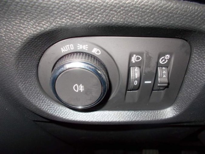 Opel Corsa, 5-door Edition F 12XEL S/S (55, barva modrá