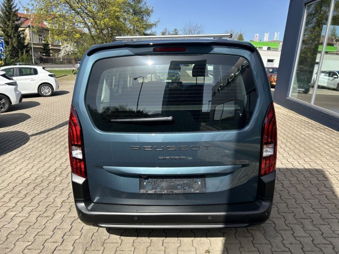 Peugeot Rifter, Peugeot Rifter ALLURE BlueHDi 100 S&S MAN6, barva modrá