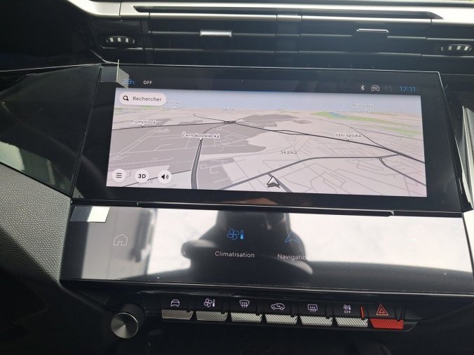 Peugeot 408, Peugeot 408 ALLURE Hybrid 145 e-DCS6, barva šedá