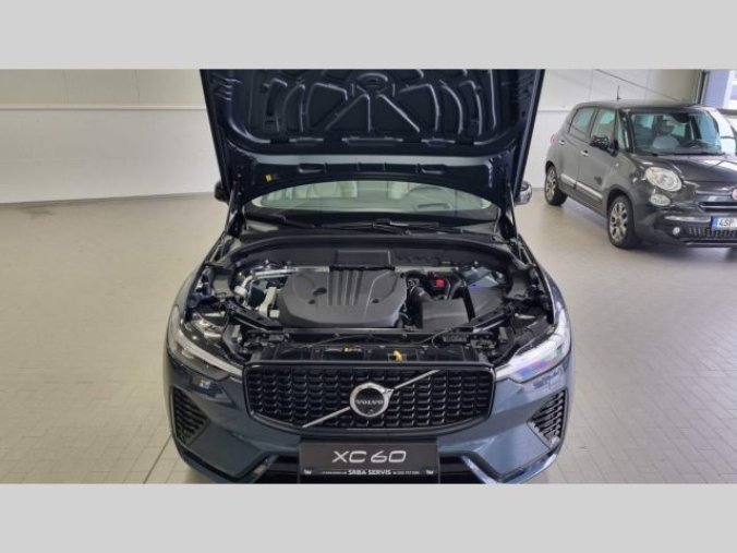 Volvo XC60, B5 2.0L 250+14 HP AT8 AWD ULTI, barva modrá