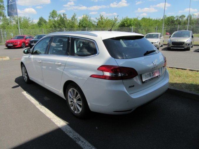 Peugeot 308, SW ALLURE 1.5 BHDi 130k MAN6, barva bílá