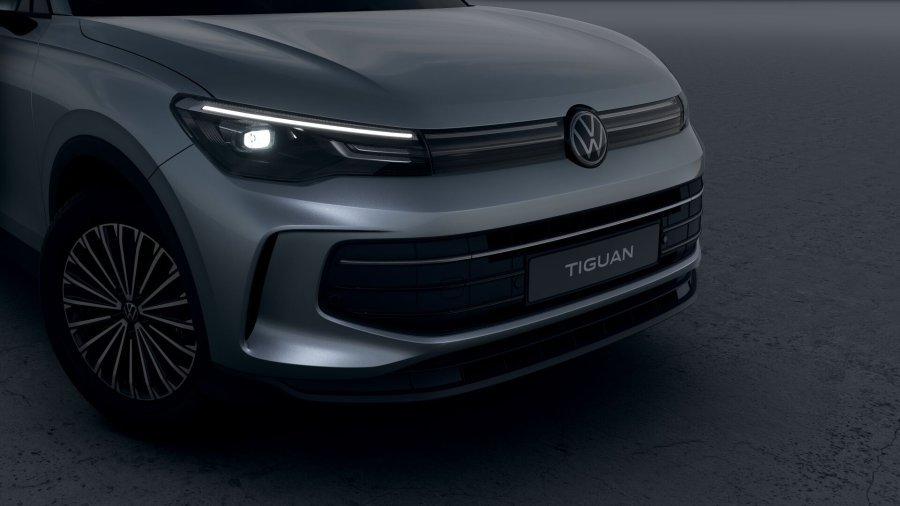 Volkswagen Tiguan, Tiguan People 2,0 TDI 110 kW, barva stříbrná