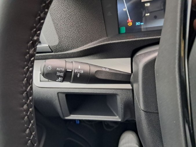 Peugeot Traveller, Peugeot Traveller Active Long 2.0 BlueHDi 180 S&, barva šedá