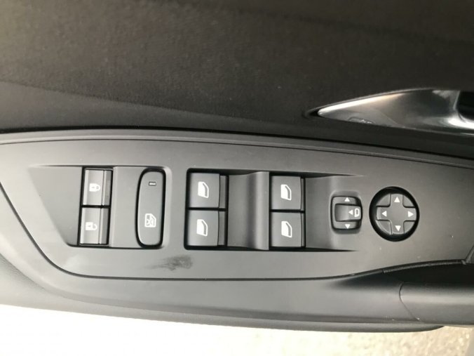 Peugeot 308, Peugeot 308 SW 1.2 PureTech ALLUR 130 EAT8, barva šedá