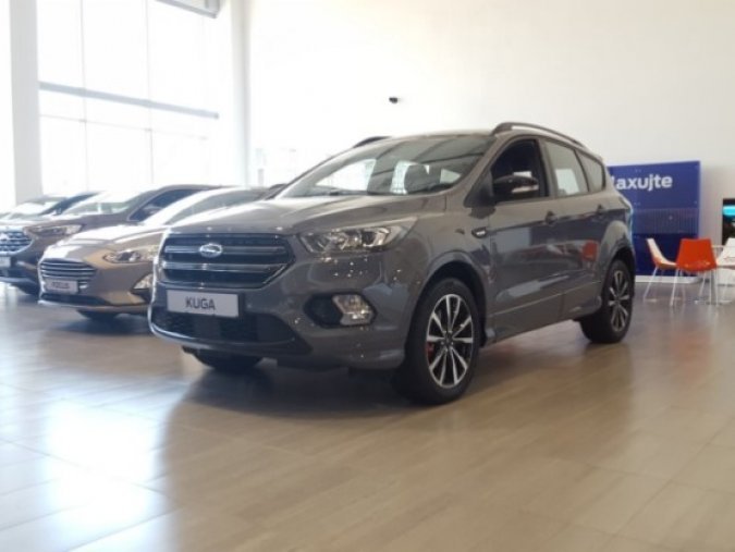 Ford Kuga, 2.0 TDCi, barva šedá