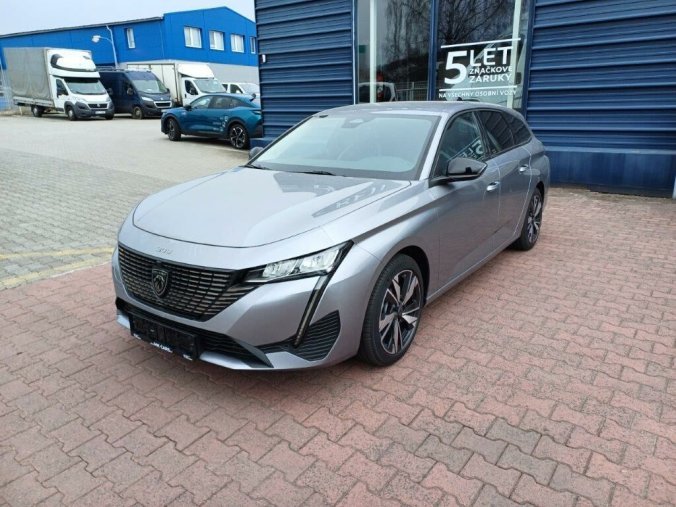 Peugeot 308, Peugeot 308 SW Allure BlueHDi 7 let zár., barva šedá