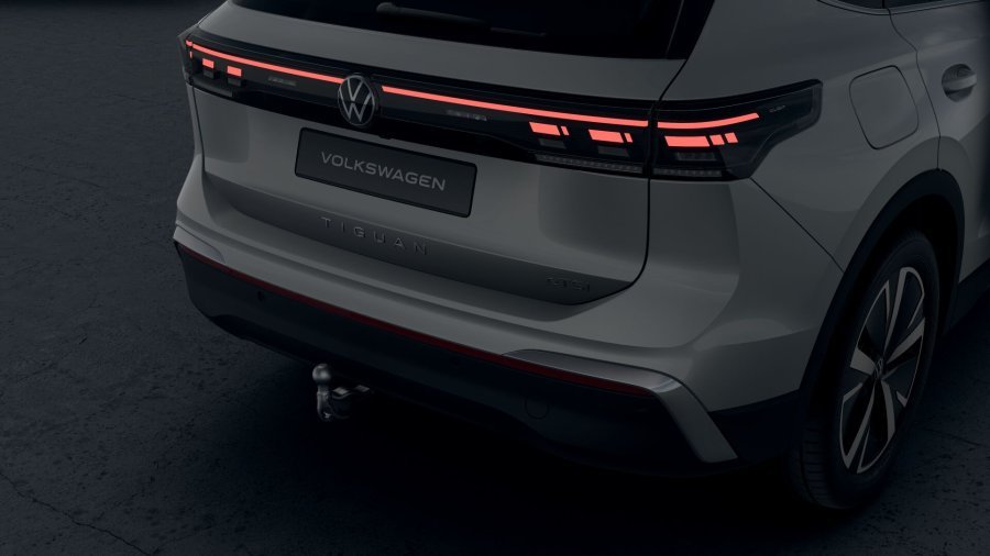 Volkswagen Tiguan, Tiguan Elegance 1,5 eTSI 110 kW mHEV, barva bílá