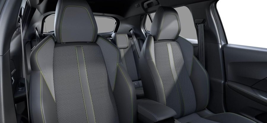 Peugeot 2008, Peugeot 2008 GT Hybrid 145 e-DCS6, barva šedá
