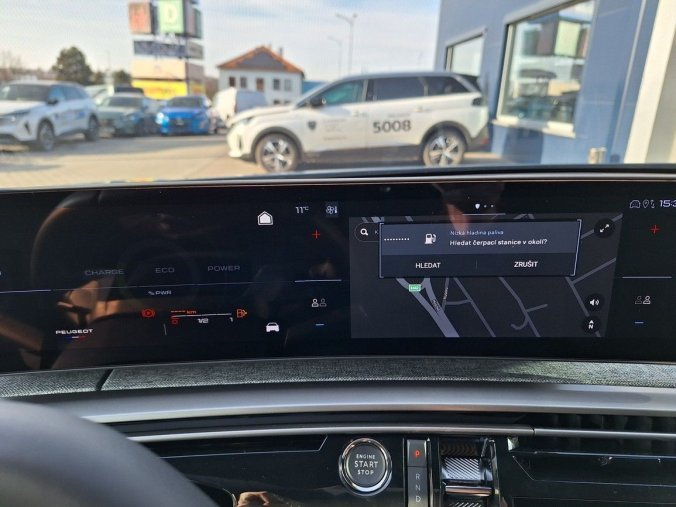 Peugeot 3008, Peugeot 3008 ALLURE Hybrid 136 e-DCS6, barva modrá