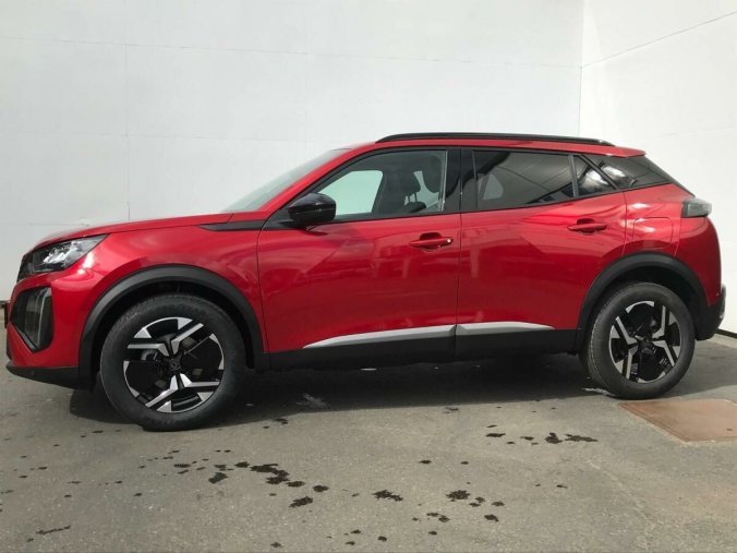 Peugeot 2008, Peugeot 2008 ALLURE S&S EAT8 1,2 PureTech, barva červená