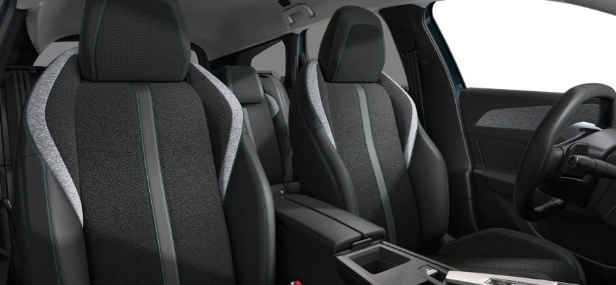 Peugeot 308, Peugeot 308 SW ALLURE Hybrid 145 e-DCS6, barva modrá