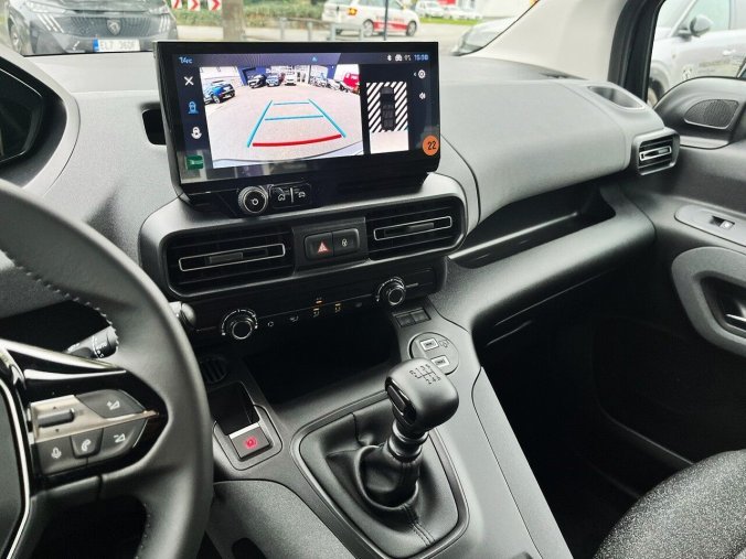 Peugeot Rifter, Peugeot Rifter ALLURE PureTech 110 S&S MAN6, barva modrá