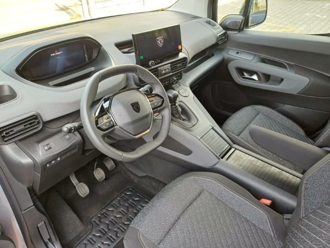Peugeot Rifter, Peugeot Rifter Long Allure 1.5 HDI 130k 7míst, barva stříbrná
