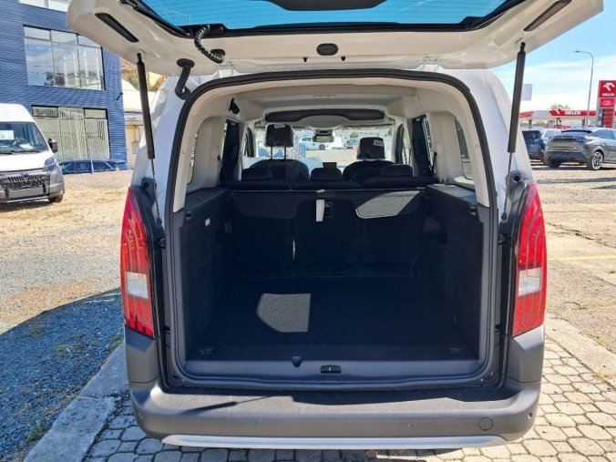 Peugeot Rifter, Peugeot Rifter LONG GT BlueHDi 130 S&S EA, barva bílá