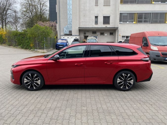Peugeot 308, Peugeot 308 SW ALLURE BlueHDi 130 EAT8 - TAŽNÉ - 9378, barva červená