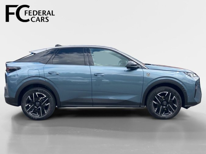 Peugeot 3008, Peugeot 3008 GT Hybrid 145 e-DCS6, barva modrá