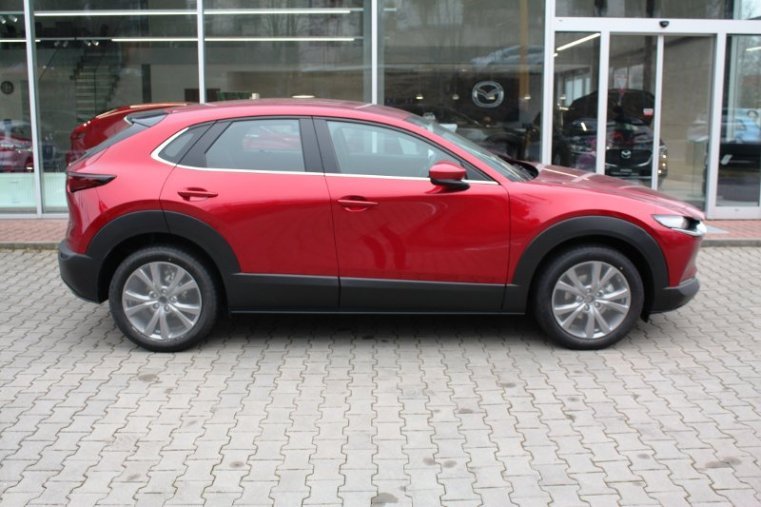 Mazda CX-30, SKYACTIV-G, barva červená