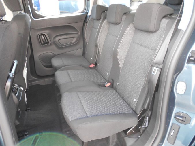 Peugeot Rifter, Peugeot Rifter LONG ALLURE HDi 130 MAN 7míst, barva modrá