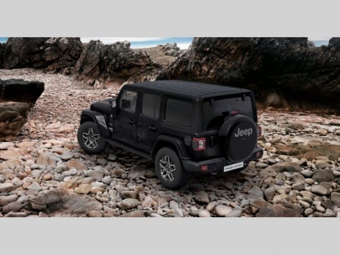 Jeep Wrangler, Sahara 2.0 Turbo 4WD, barva černá